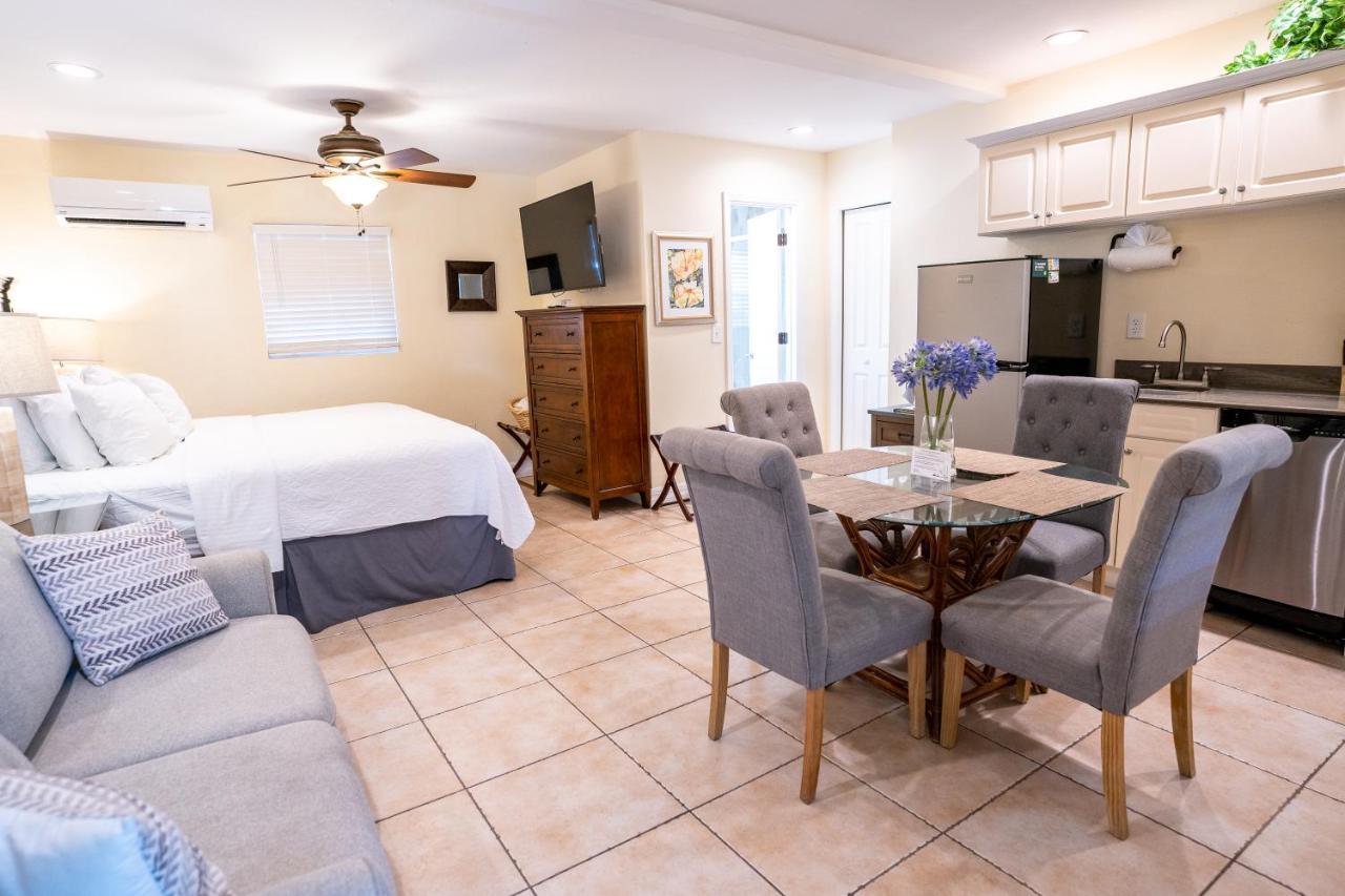 The Capri At Siesta Hotel Siesta Key Exterior photo