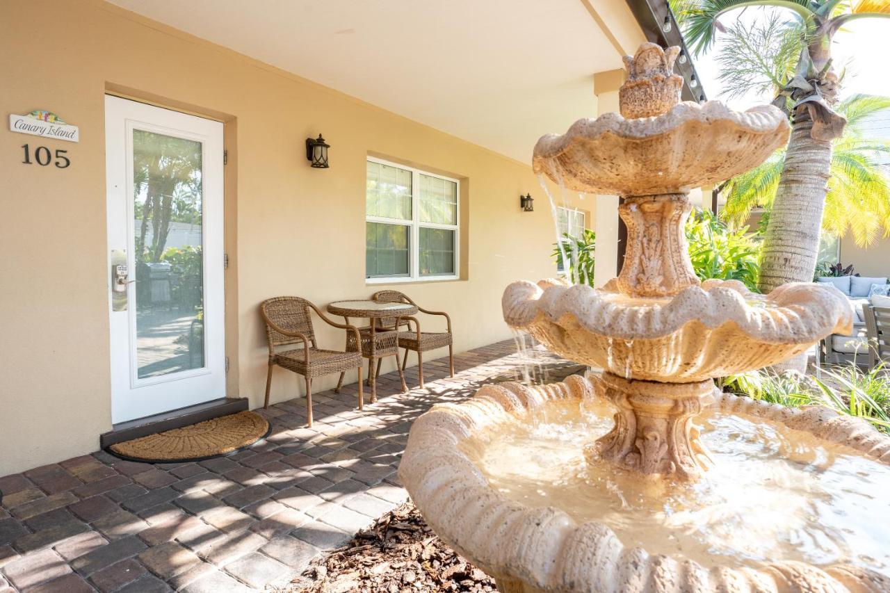 The Capri At Siesta Hotel Siesta Key Exterior photo