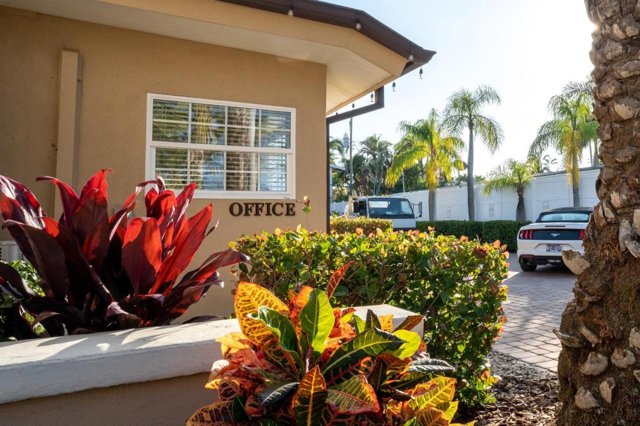 The Capri At Siesta Hotel Siesta Key Exterior photo